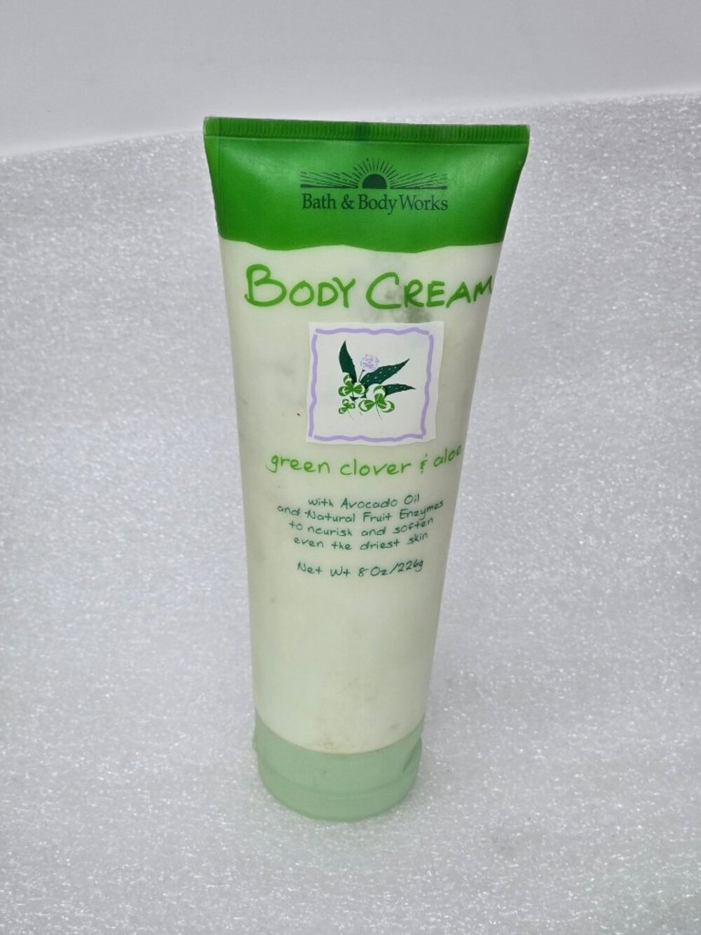 Bath & Body Works Body Cream Green Clover & Aloe 8 Oz Avocado Oil For Dry Skin